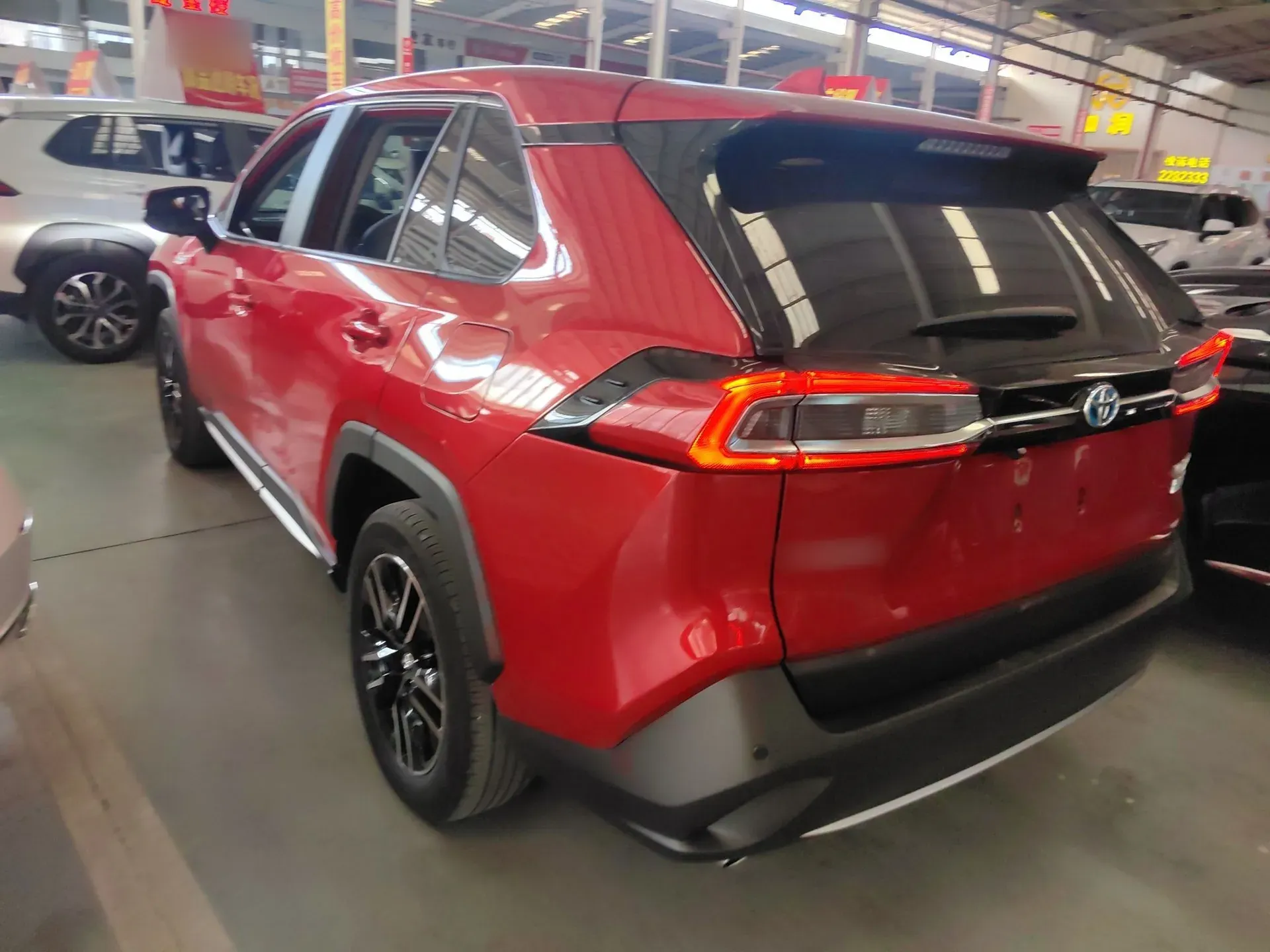 Toyota Wildlander New Energy 2021 High-Performance Edition 2.5L Two-Wheel Drive Powerful Version — миниатюра 5