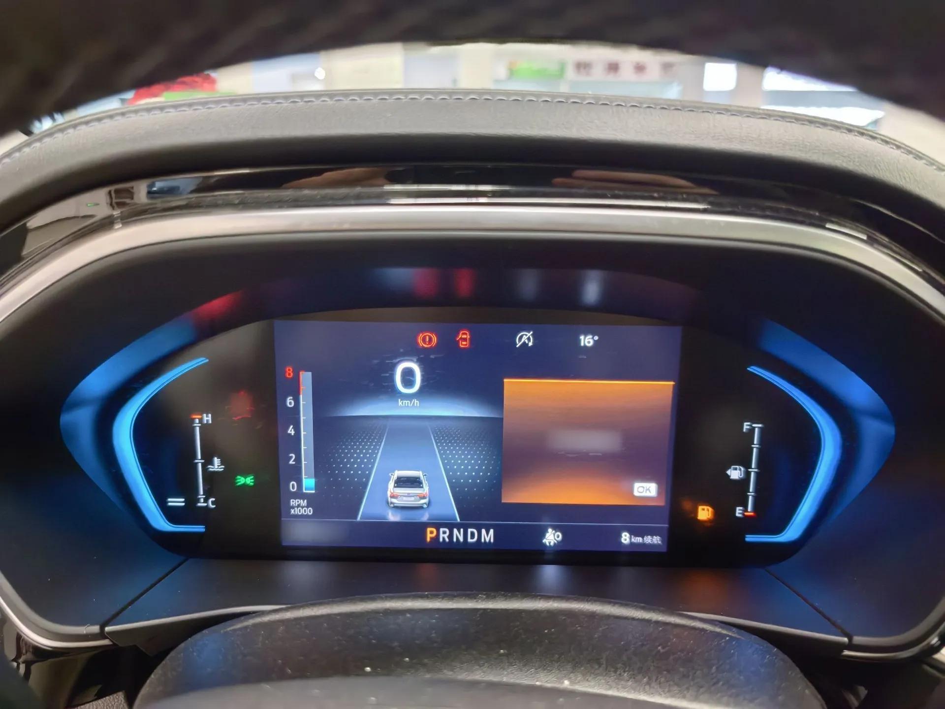 Ford Focus Active 2021 EcoBoost 180 Automatic Trendy Model — миниатюра 20