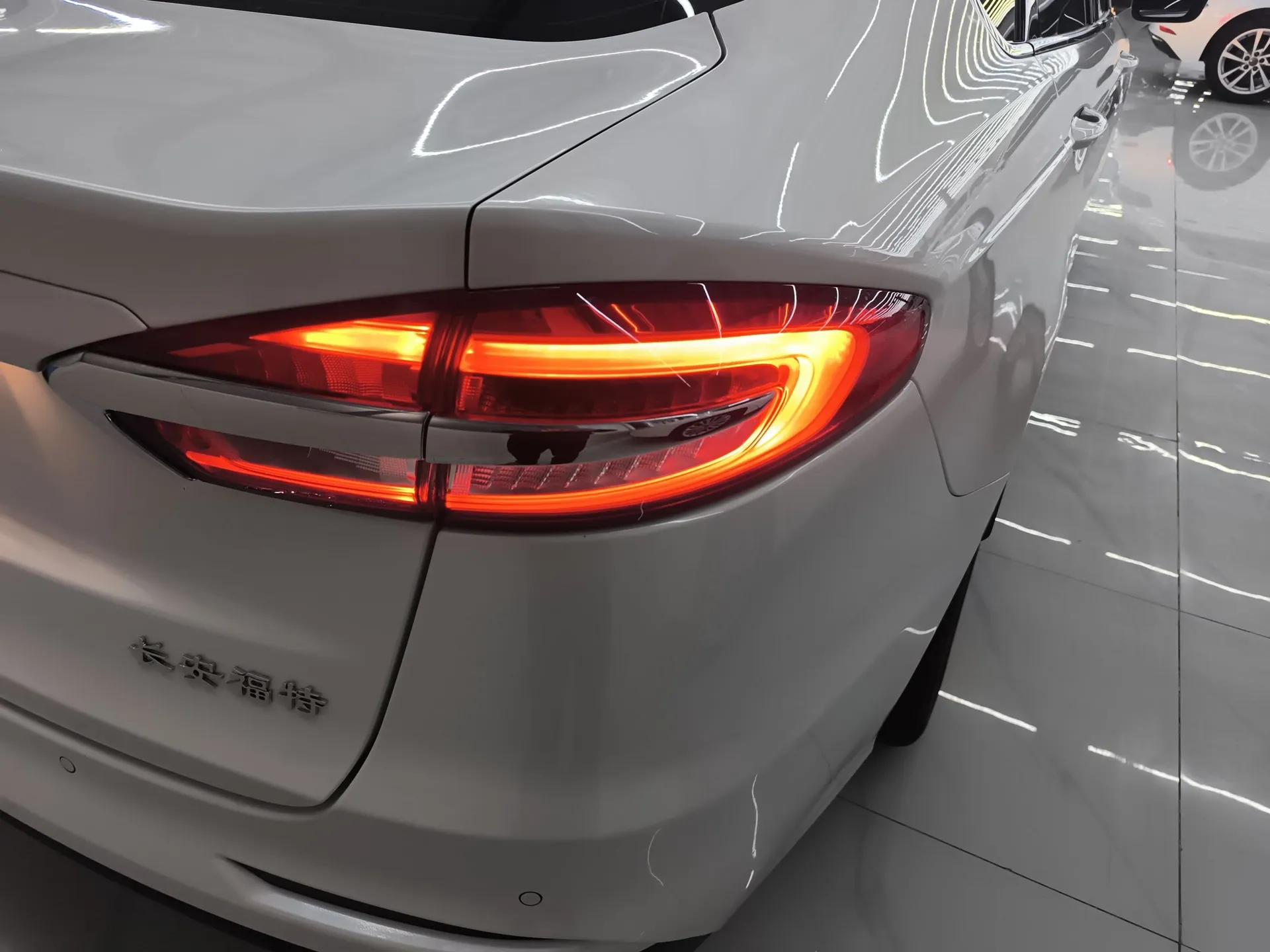 Ford Mondeo New Energy 2018 2.0 PHEV Smart-Controlled Fashion Edition China VI Standard — миниатюра 8