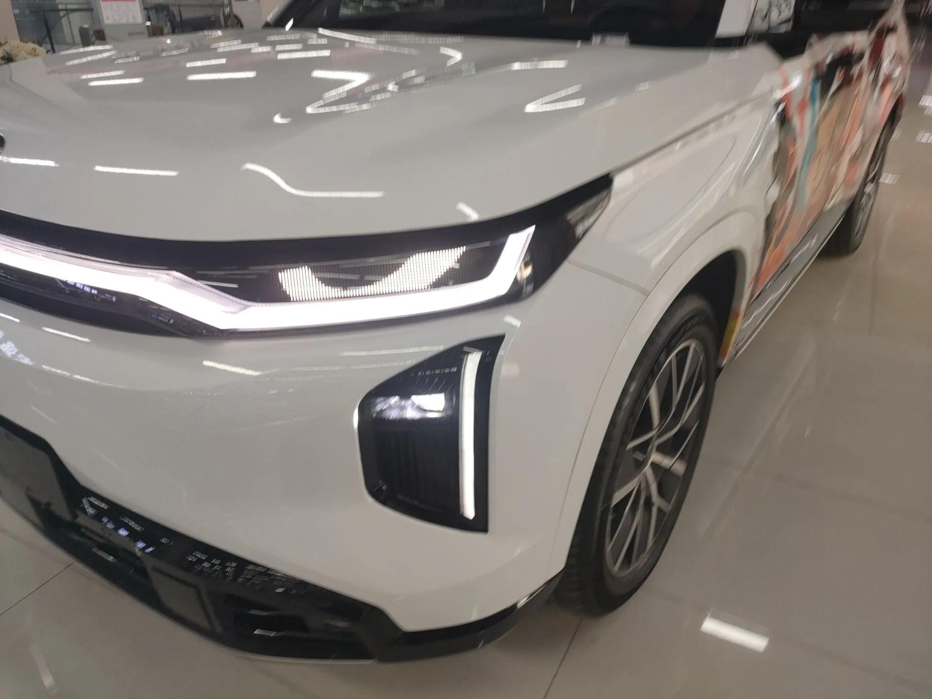 GAC Trumpchi Xiangwang S7 2025 180km Ultra All-Wheel Drive LiDAR Edition — миниатюра 9