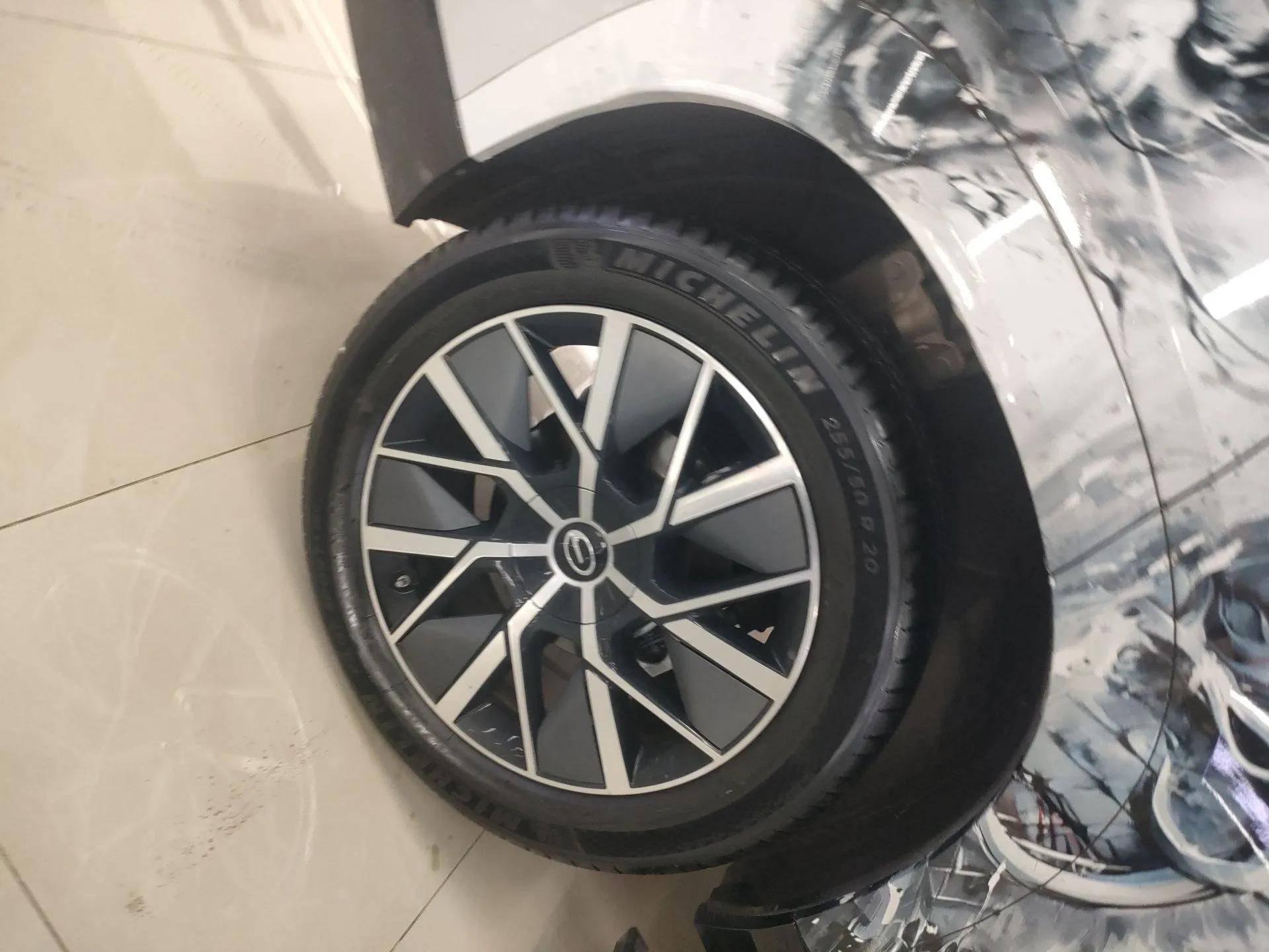 GAC Trumpchi Xiangwang S7 2025 180km Ultra All-Wheel Drive LiDAR Edition — миниатюра 10