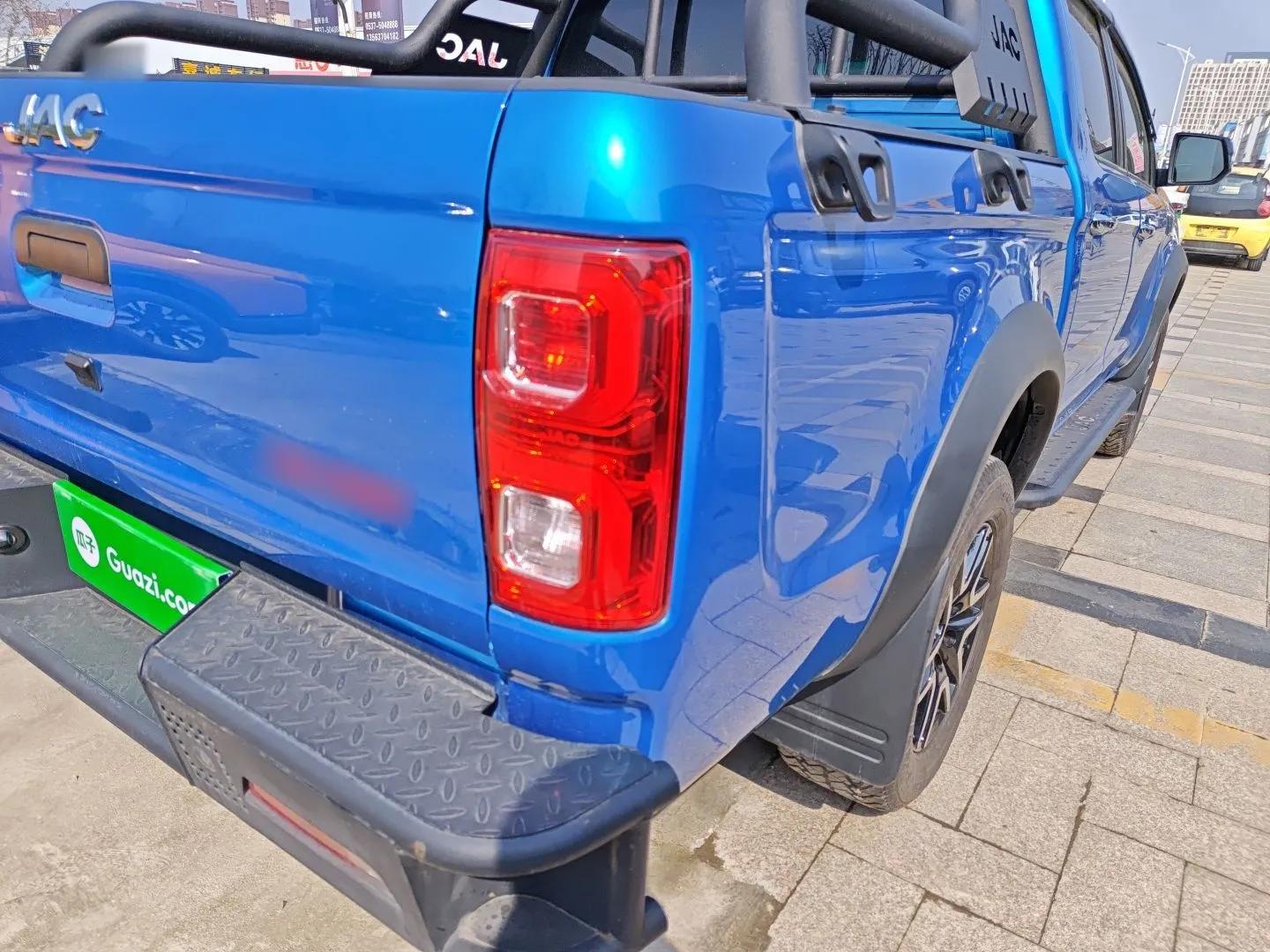 JAC Group T8 2021 2.4T PRO Gasoline Two-Wheel Drive Rui Xing Edition Standard Dual 4K22D4T — миниатюра 8