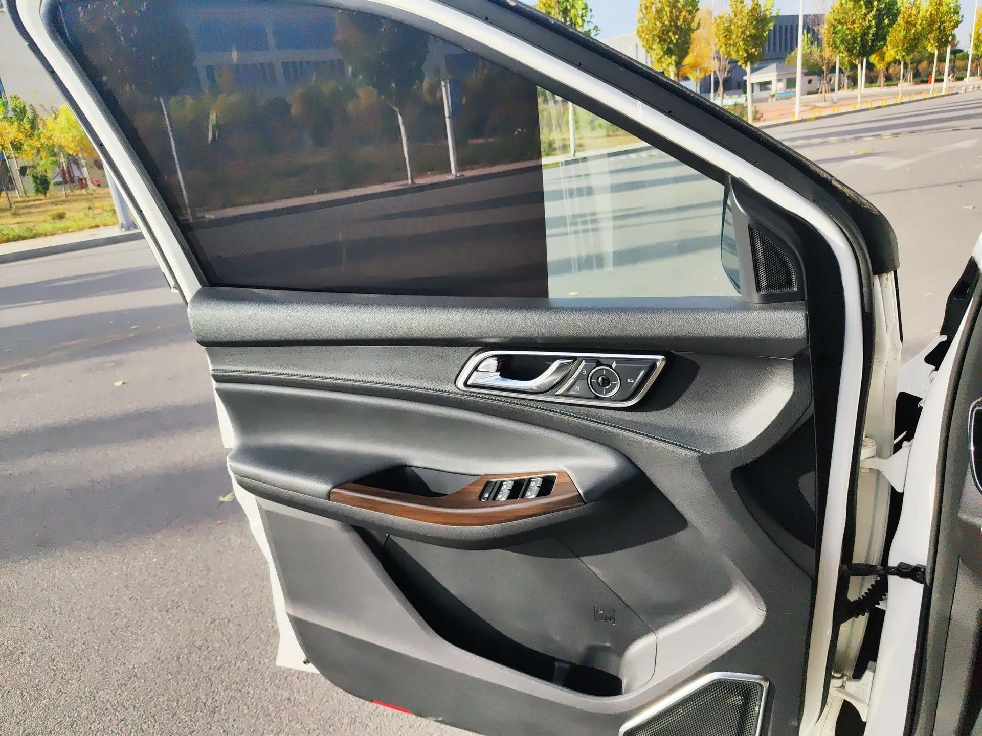 JMC Yuhu 9 2019 2.0T Automatic Gasoline Two-Wheel Drive Comfort Edition — миниатюра 26
