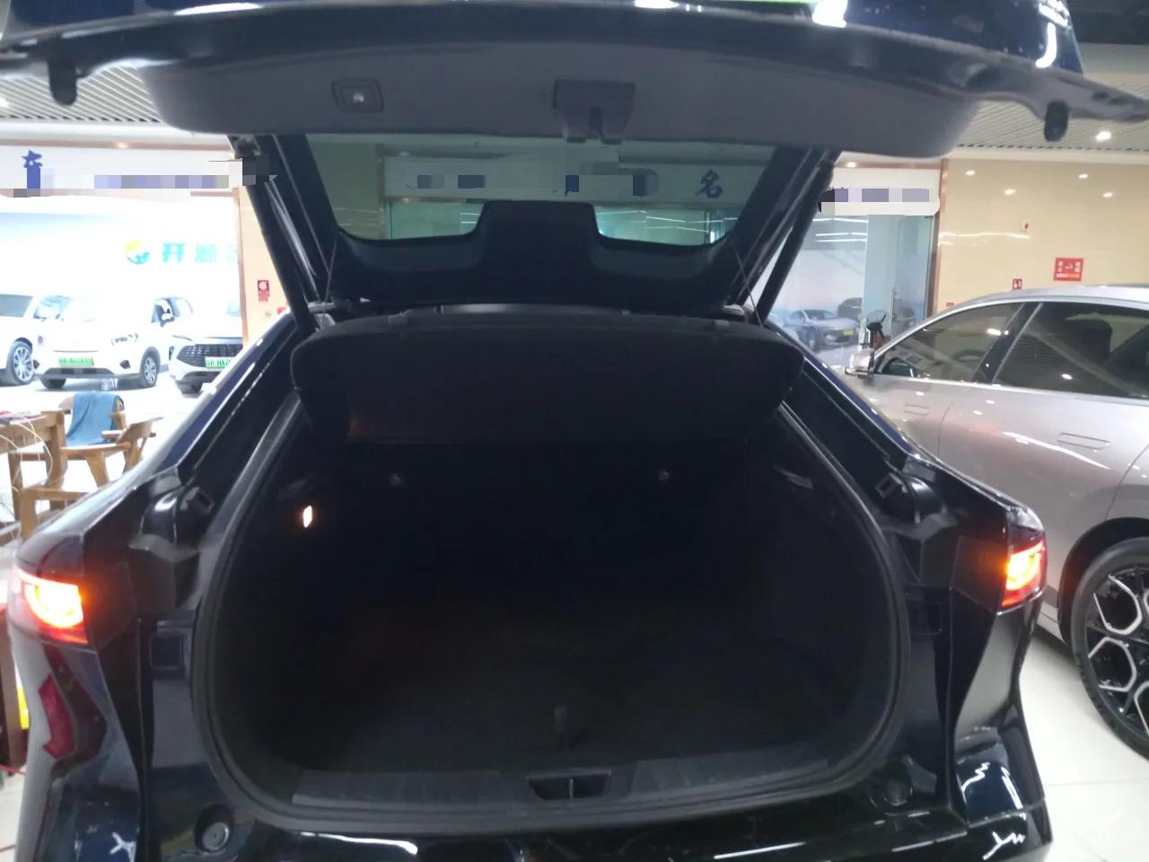 Mazda EZ-6 2024 Pure Electric 600 Zhiya Edition — миниатюра 18