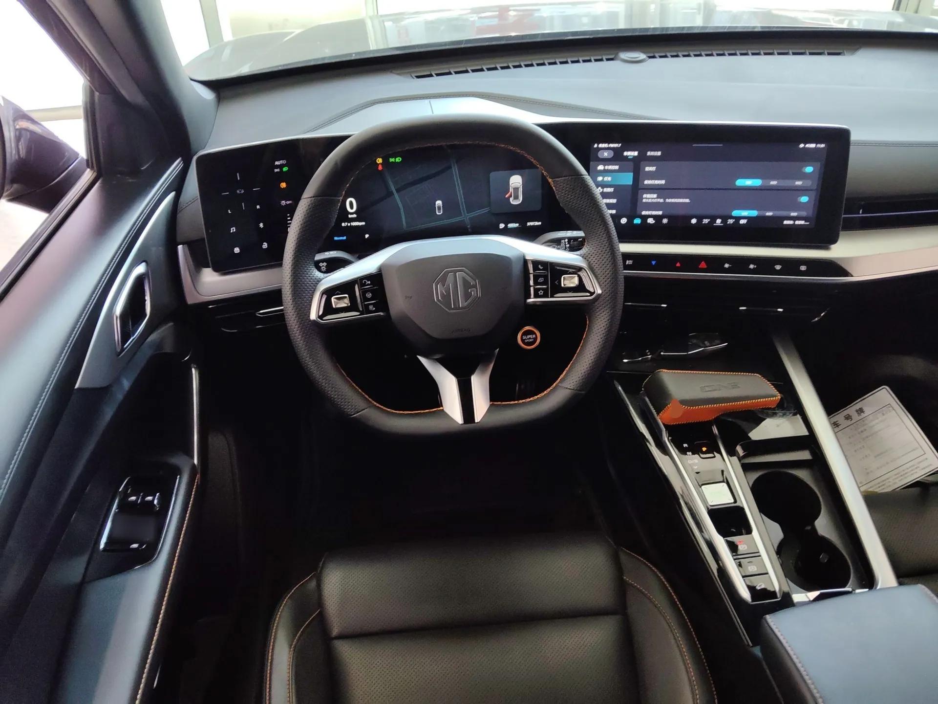 MG ONE 2022 α-Smart Sports Series 1.5T Standard Edition — миниатюра 13