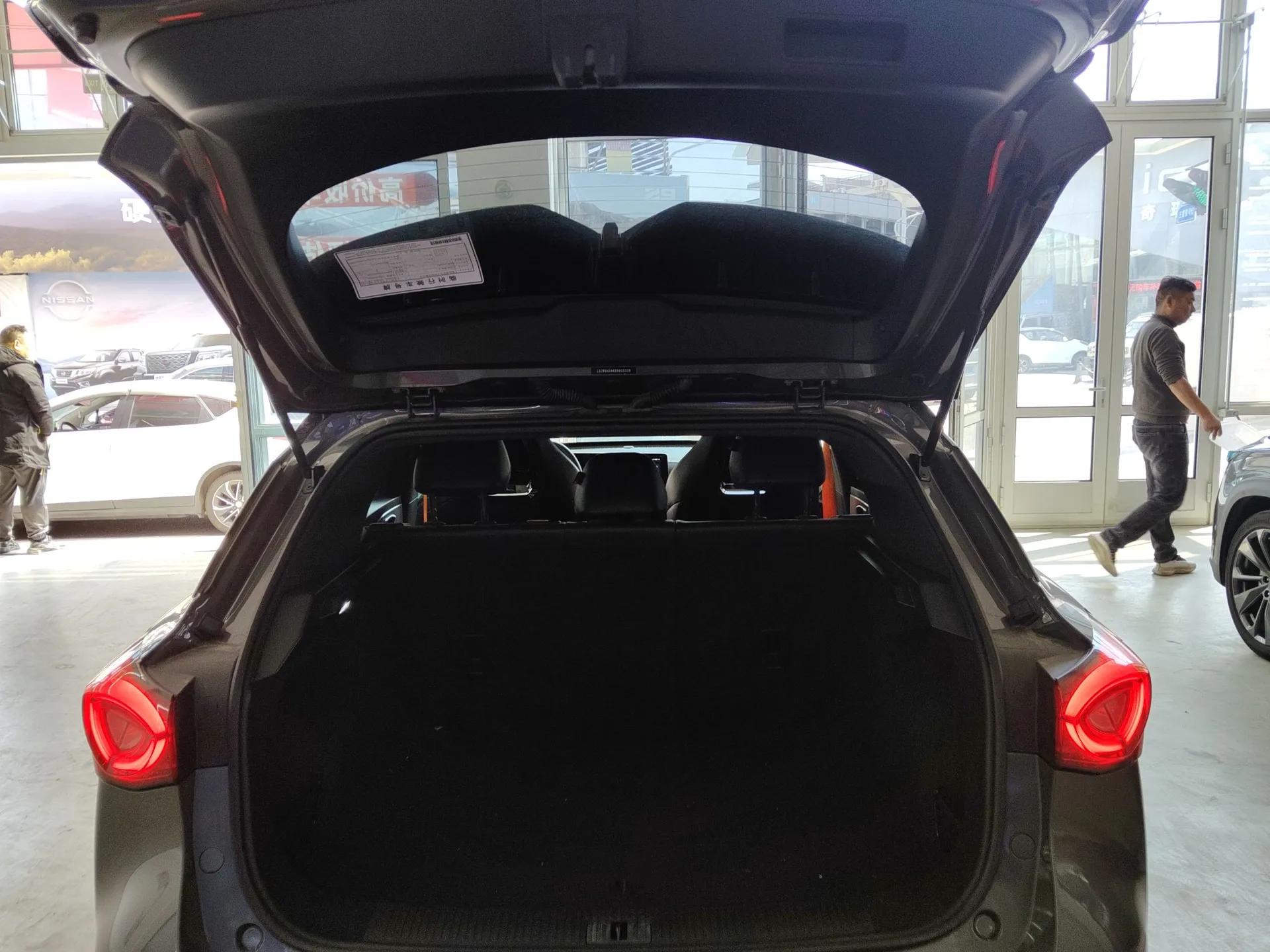 MG ONE 2022 α-Smart Sports Series 1.5T Standard Edition — миниатюра 21