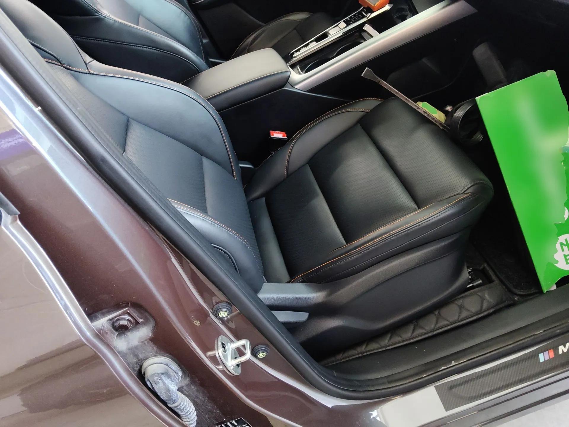 MG ONE 2022 α-Smart Sports Series 1.5T Standard Edition — миниатюра 23