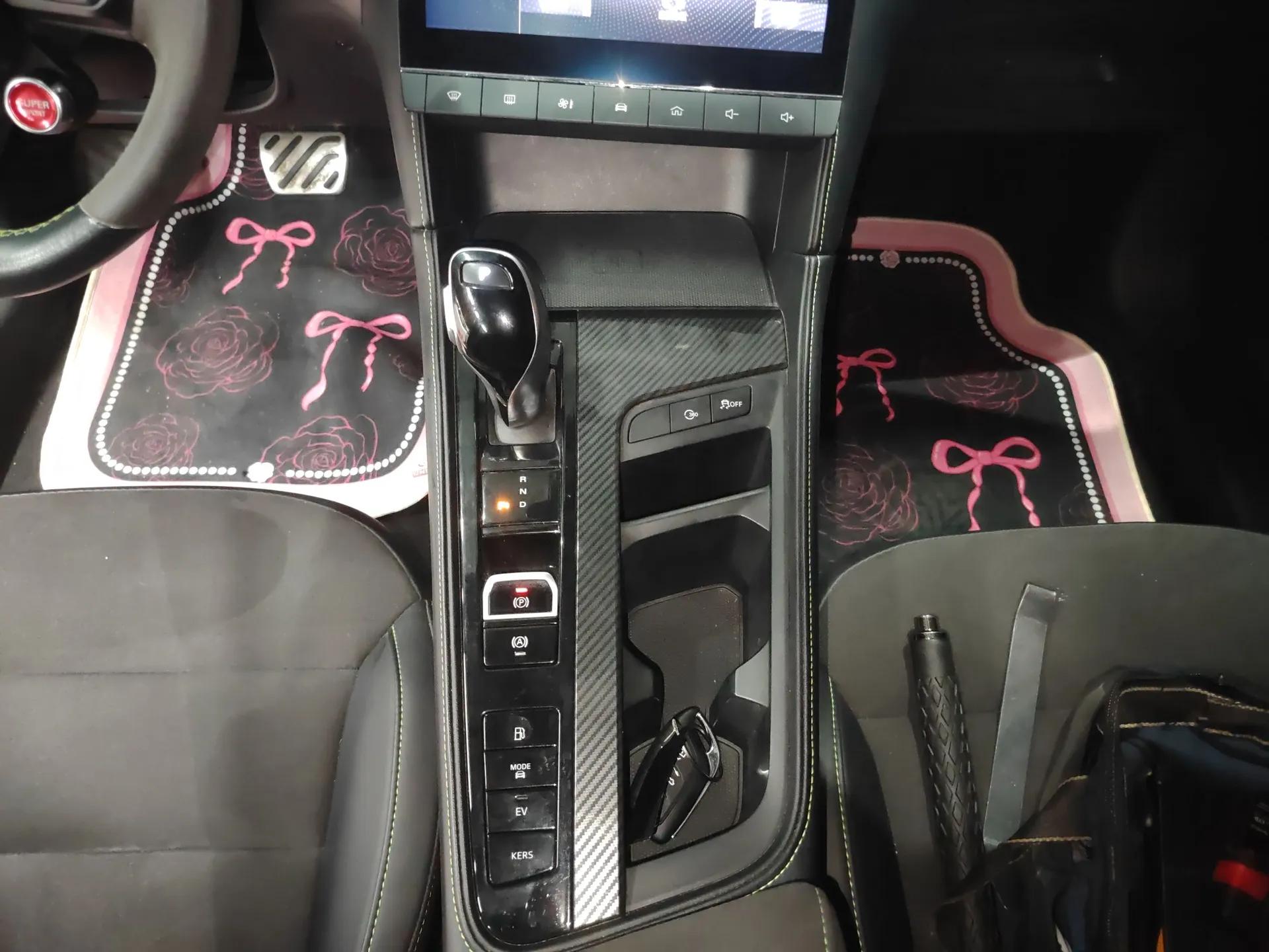 MG 6 New Energy 2021 1.5T Hybrid X POWER Master Edition — миниатюра 17