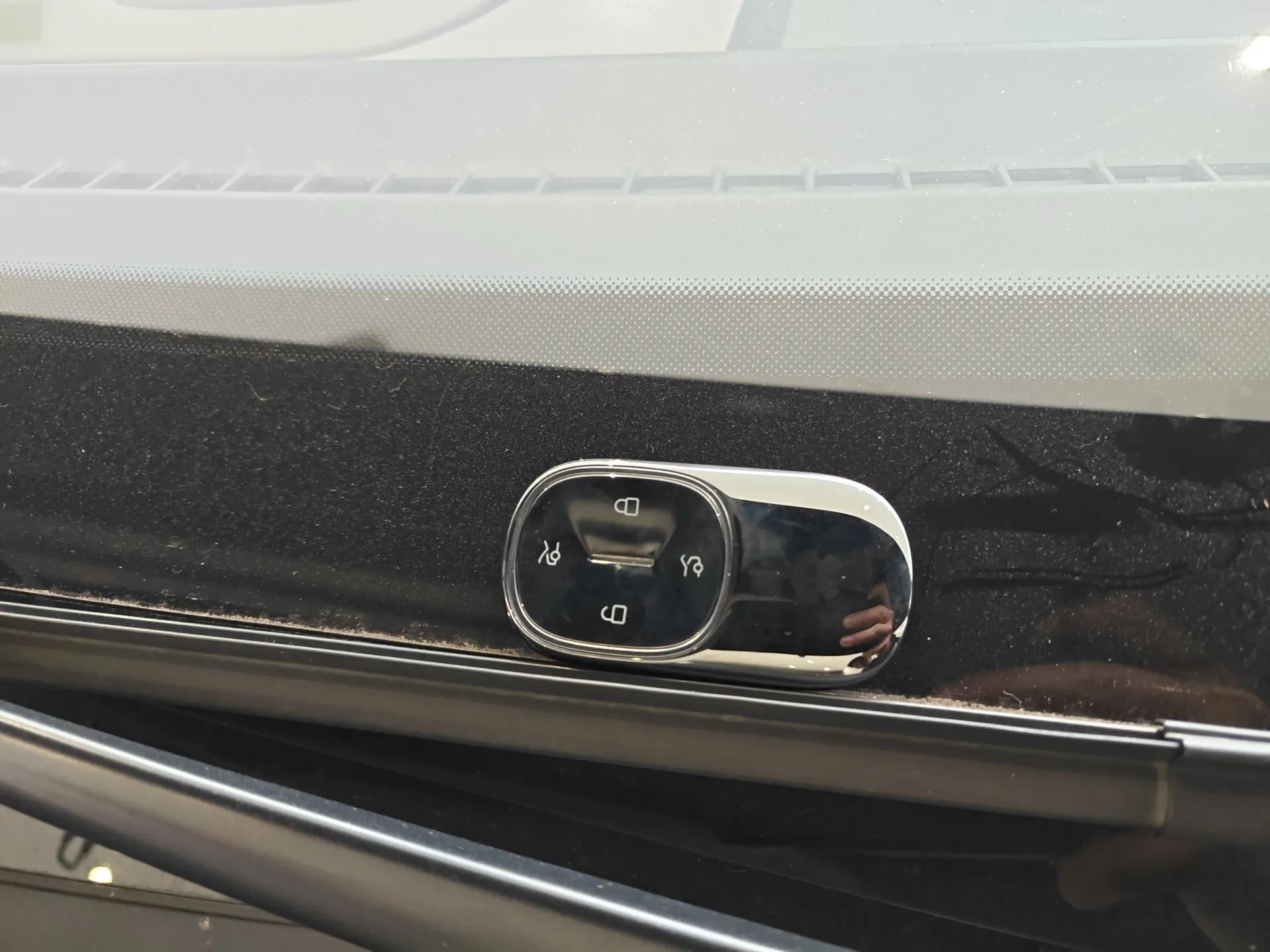 Nio ET9 2025 100 kWh — миниатюра 22