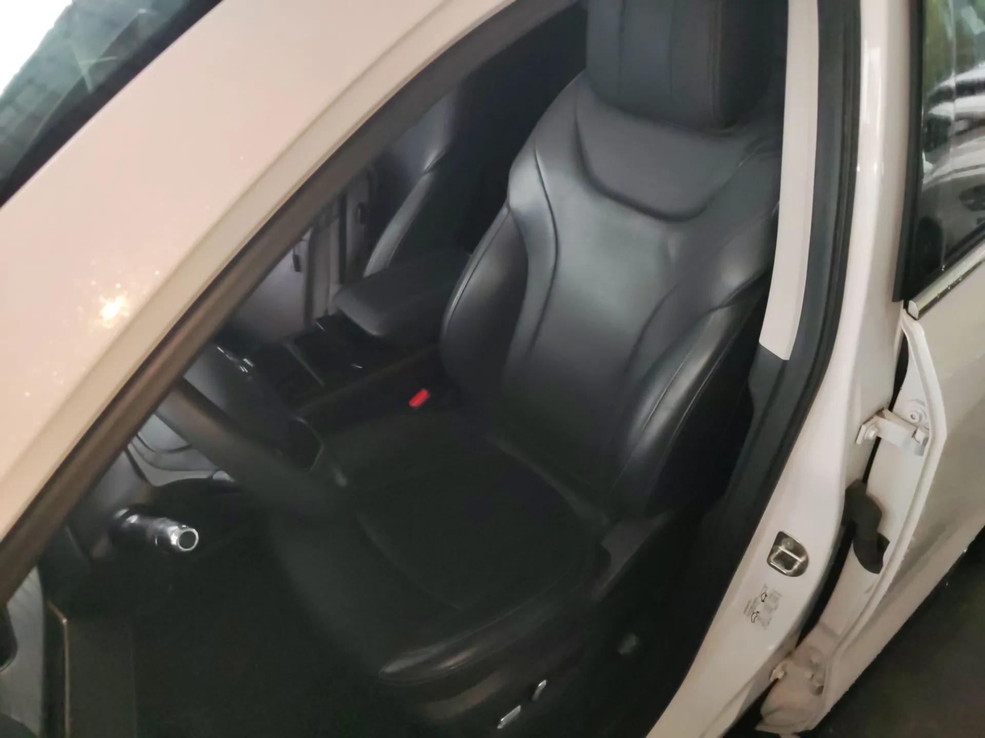 EXEED Zhuifeng C-DM 2022 1.5 TCI-DHT 105 km "Chengfeng Qi" Edition — миниатюра 18