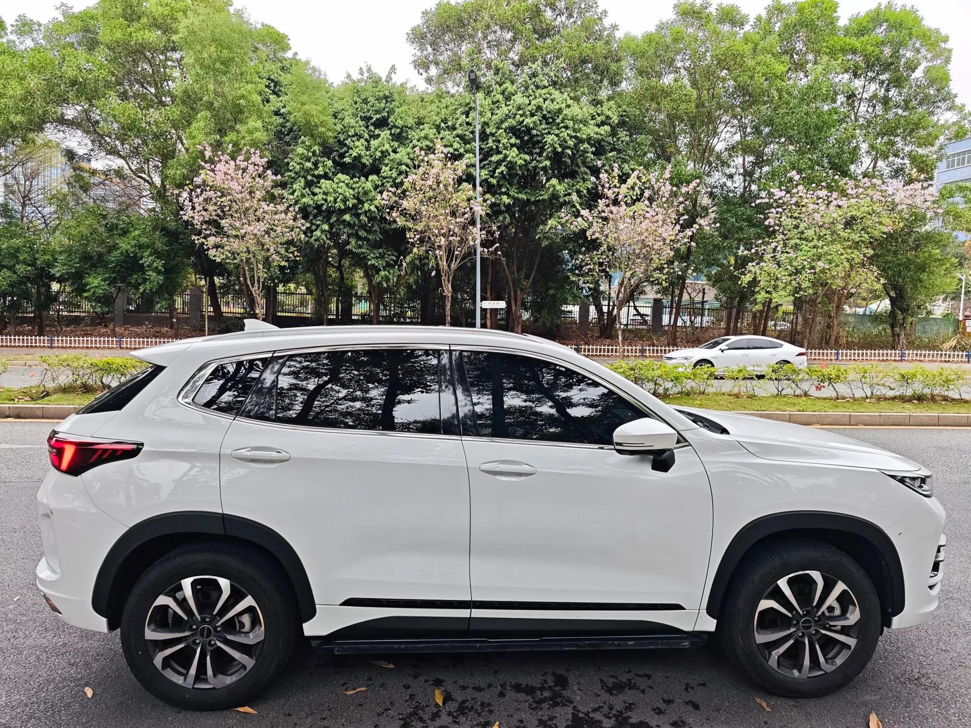 EXEED Zhuifeng C-DM 2022 1.5 TCI-DHT 105 km "Chengfeng Qi" Edition — миниатюра 5