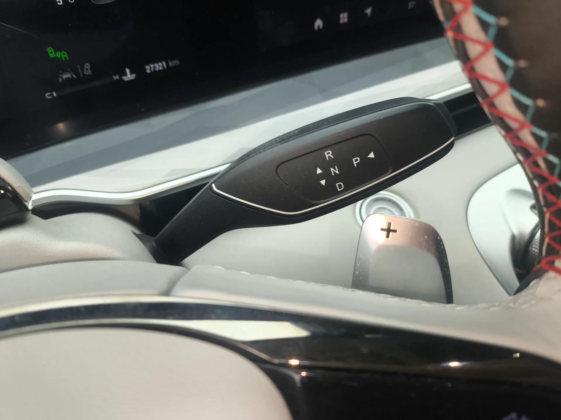 EXEED Stellar 2023 400T Four-Wheel Drive Luxury Edition — миниатюра 17