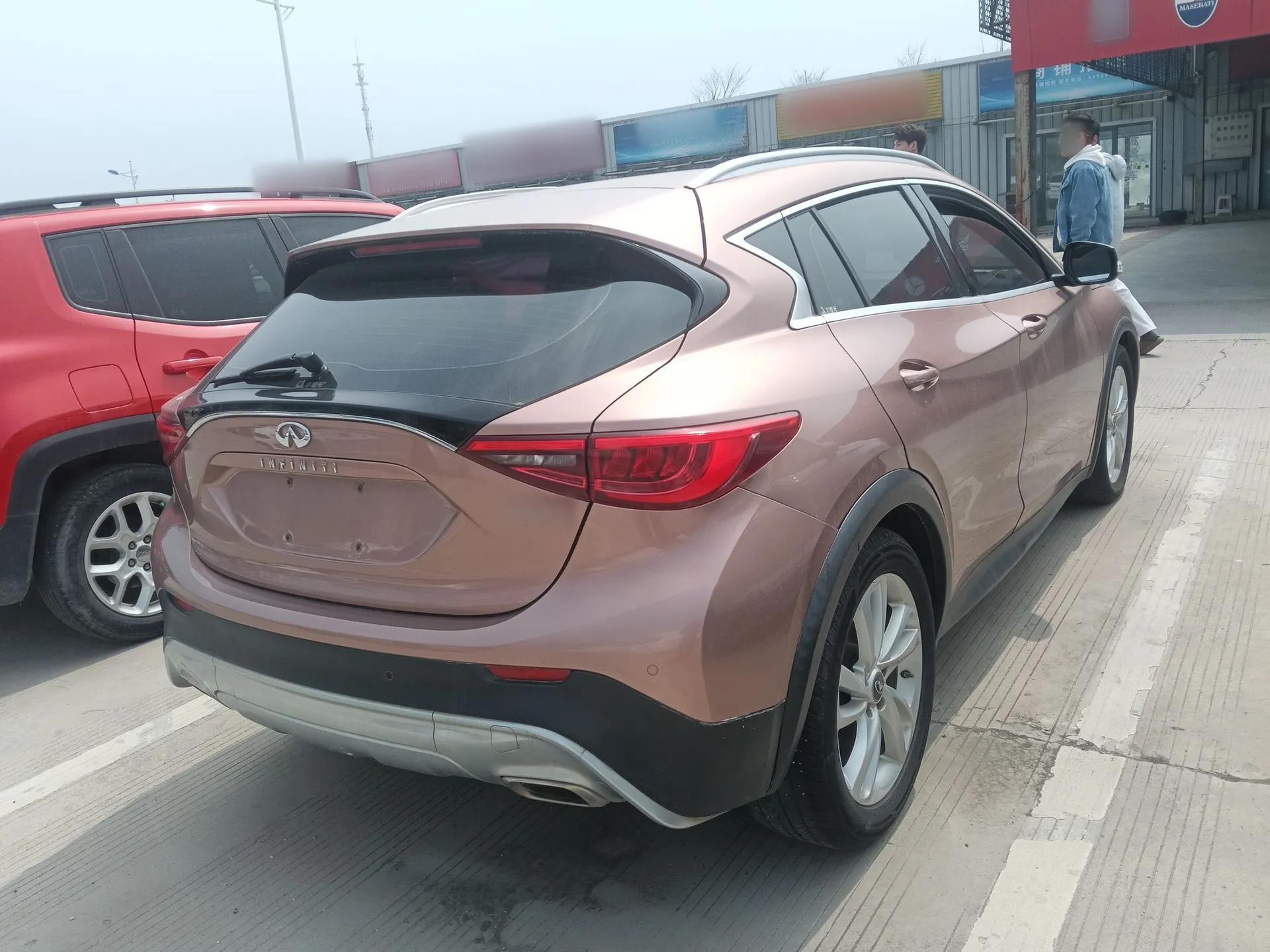 Infiniti QX30 2017 1.6T Two-Wheel Drive Fashion Edition — миниатюра 6
