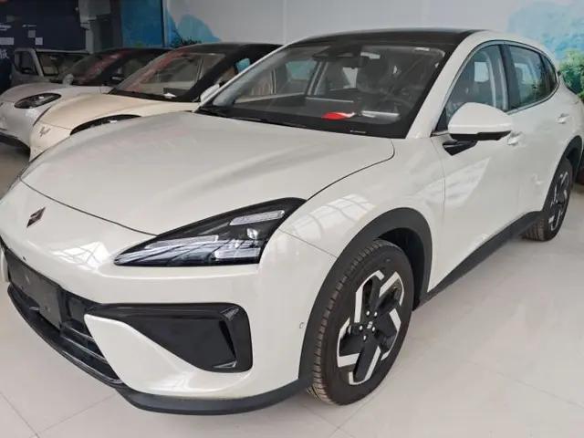 Baojun Yunhai 2024 140km Plug-in Hybrid Version