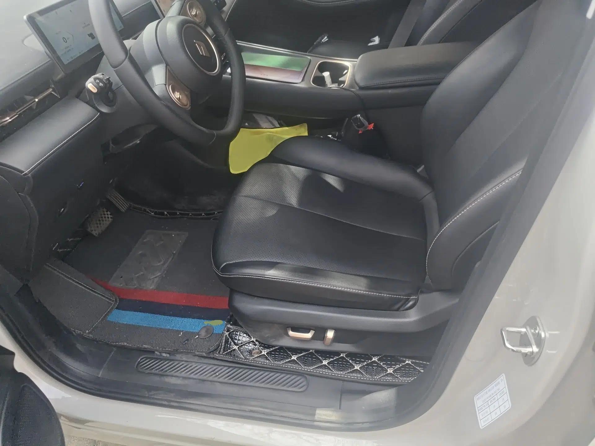 Baojun Yunhai 2024 140km Plug-in Hybrid Version — миниатюра 14