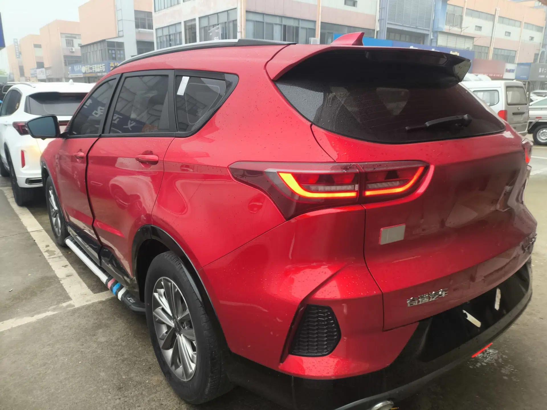 JETOUR X70 Coupe 2020 1.5T Manual Cool 6-Seater — миниатюра 4