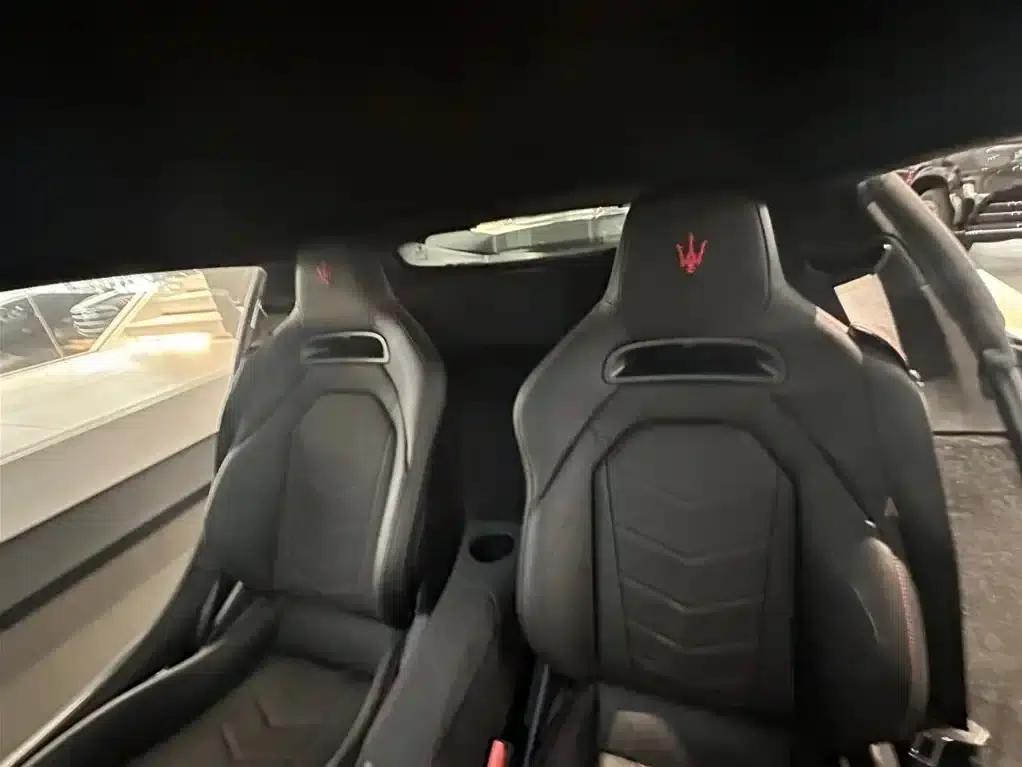 Maserati MC20 2020 3.0T Standard Edition — миниатюра 7