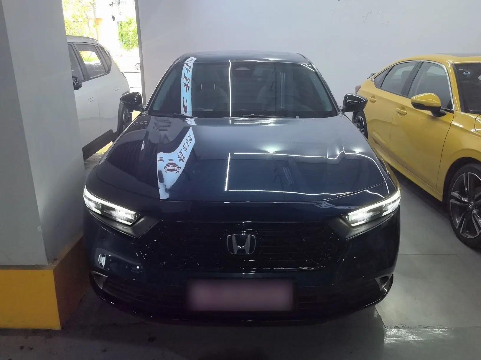Honda Accord New Energy 2023 2.0L ePHEV Flagship Edition — миниатюра 2
