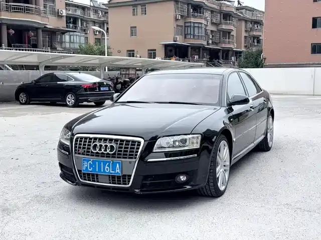 2008 Audi S8 5.2FSI quattro