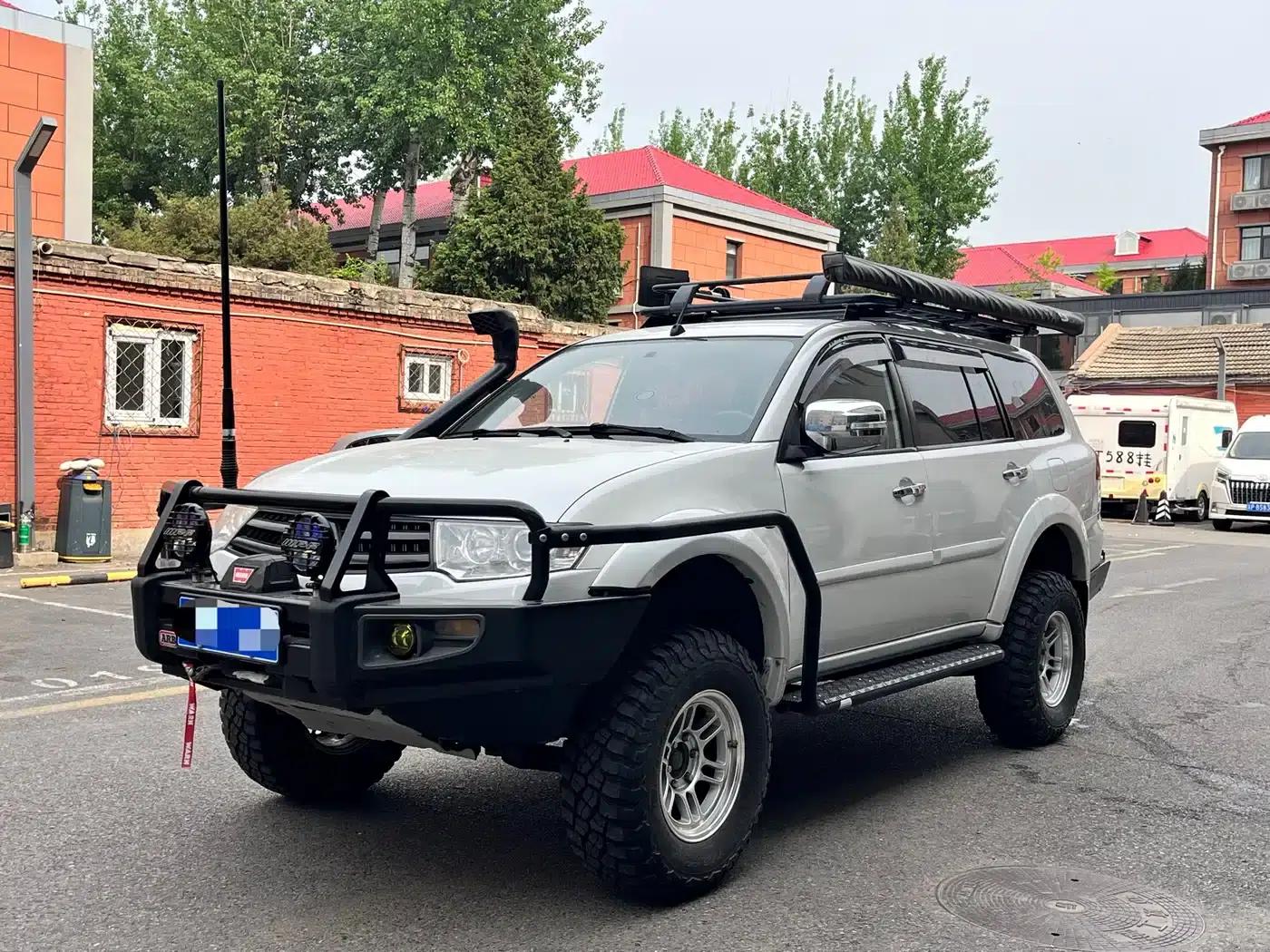 2013 Pajero Sport 3.0L Automatic 4WD Executive Edition — миниатюра 1