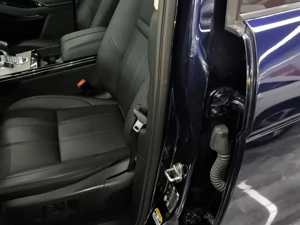 Range Rover Evoque PHEV 2021 Model P300e Luxury Edition — миниатюра 7