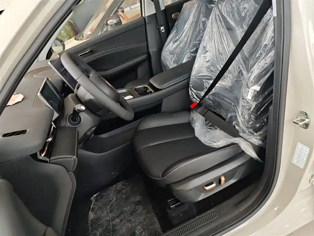 Baojun Yunhai 2024 140km/h Plug-in Hybrid — миниатюра 15