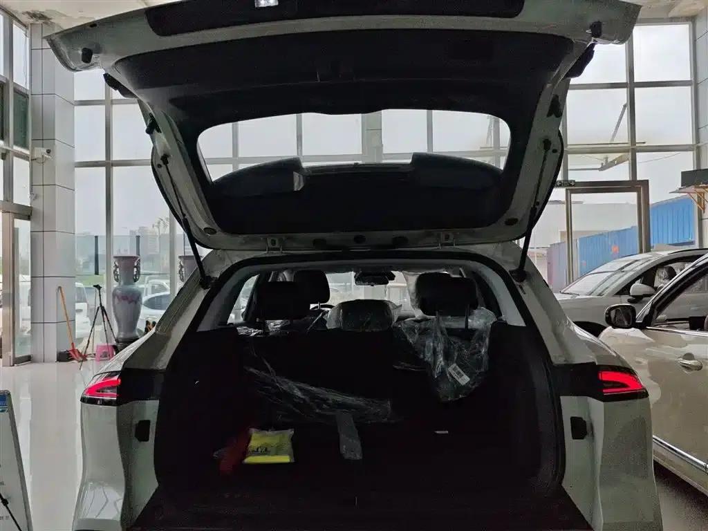 Baojun Yunhai 2024 140km/h Plug-in Hybrid — миниатюра 19