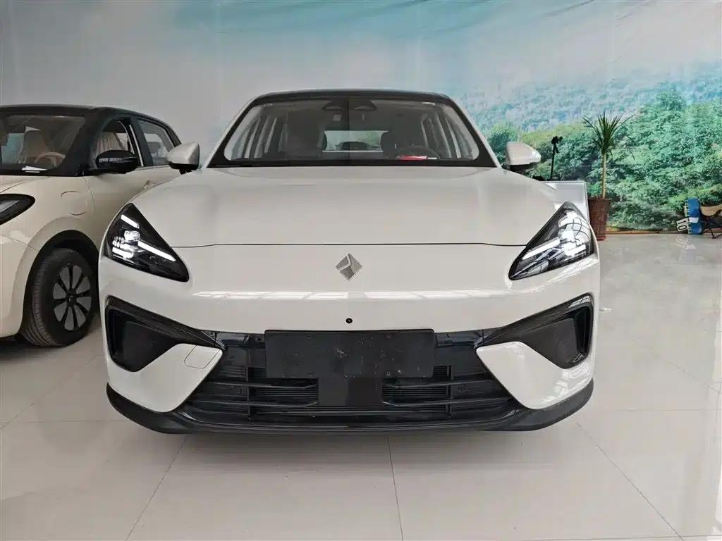 Baojun Yunhai 2024 140km/h Plug-in Hybrid — миниатюра 3