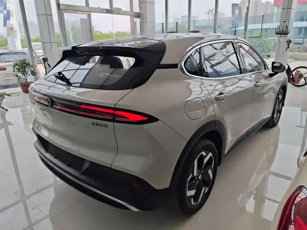 Baojun Yunhai 2024 140km/h Plug-in Hybrid — миниатюра 7