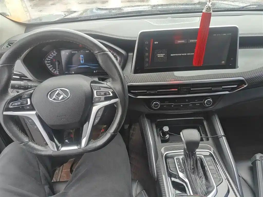 SAIC MAXUS D90 2017 2.0T Automatic 4WD Sirius — миниатюра 6