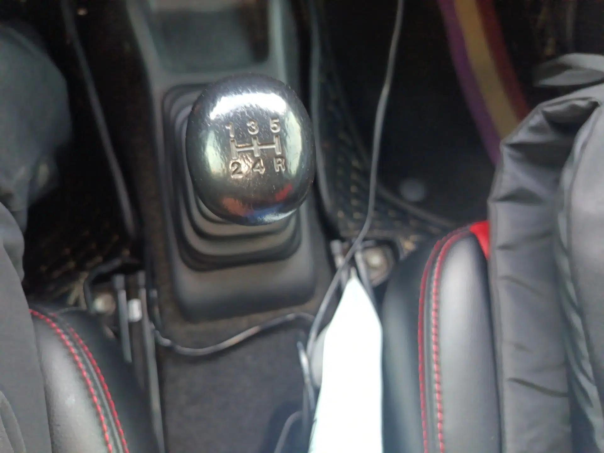 Suzuki Jimny 2011 1.3 MT — миниатюра 15