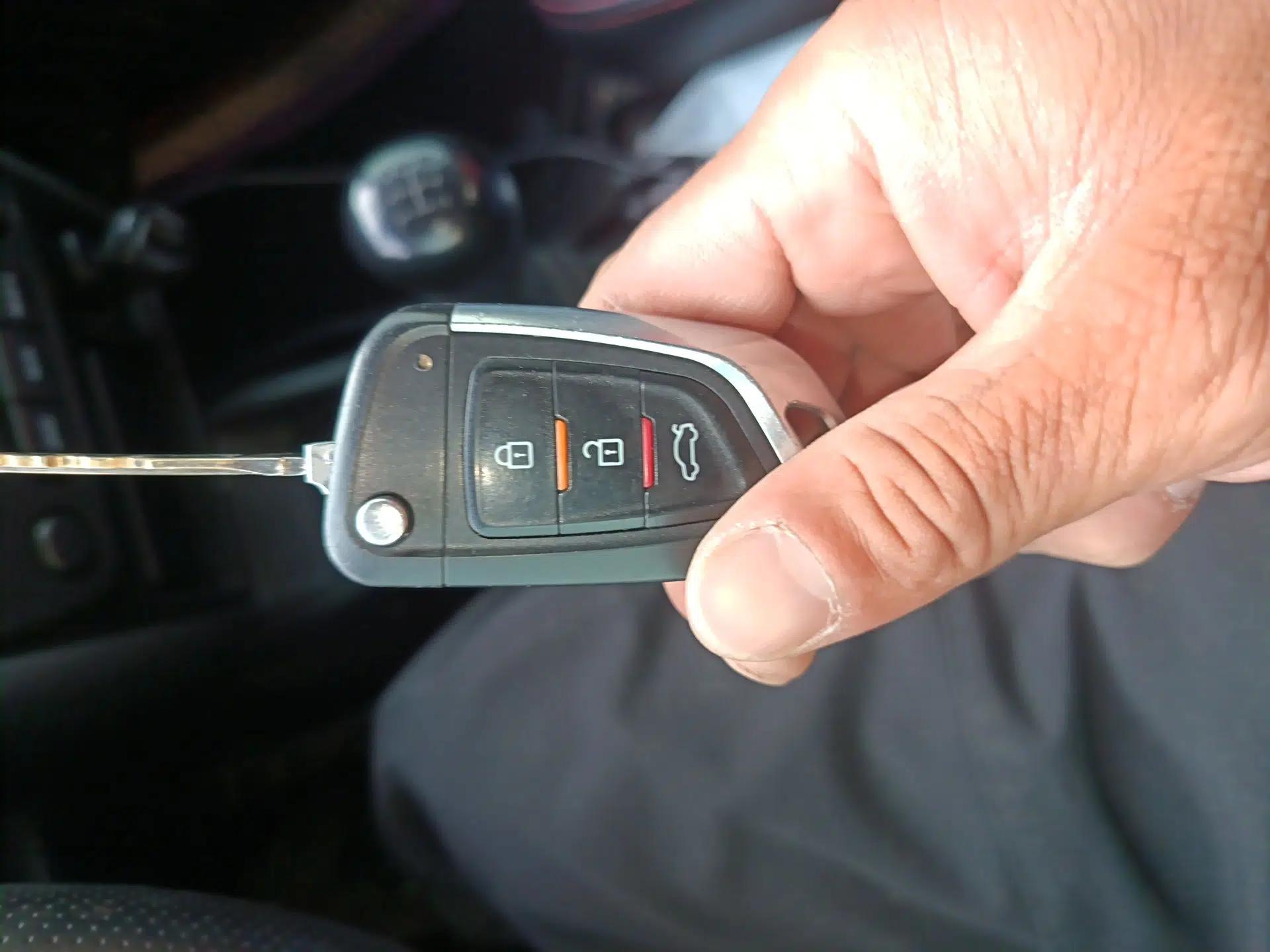 Suzuki Jimny 2011 1.3 MT — миниатюра 9