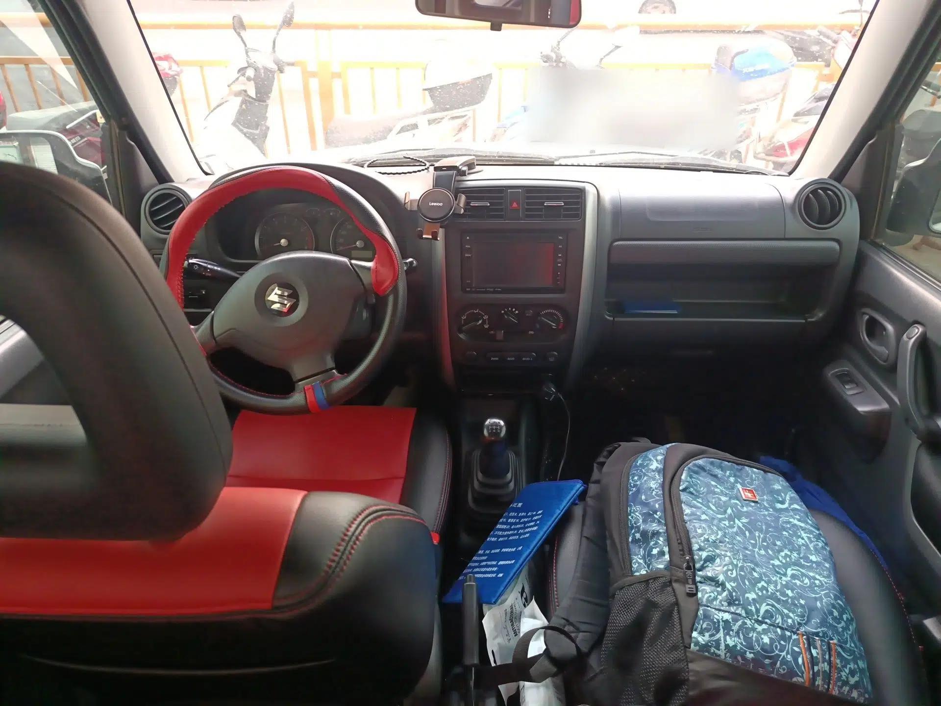 Suzuki Jimny 2011 1.3 MT — миниатюра 10