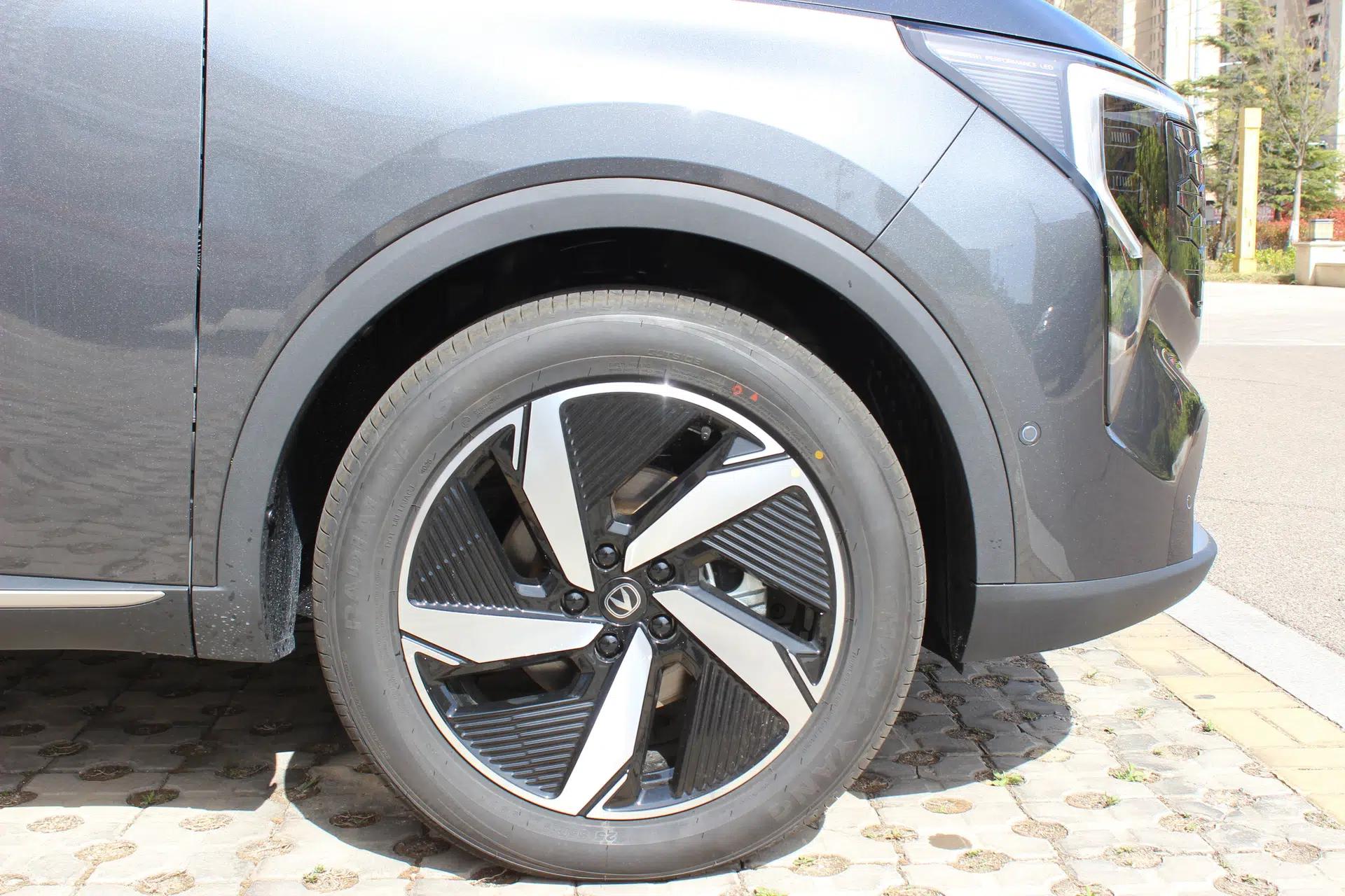 CHANGAN CS55PLUS PHEV 2026 Model, Smart New Blue Whale 125km Zhiyue Version — миниатюра 10