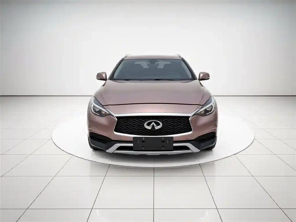 Infiniti QX30 2017 1.6T 2WD Fashion Edition — миниатюра 3