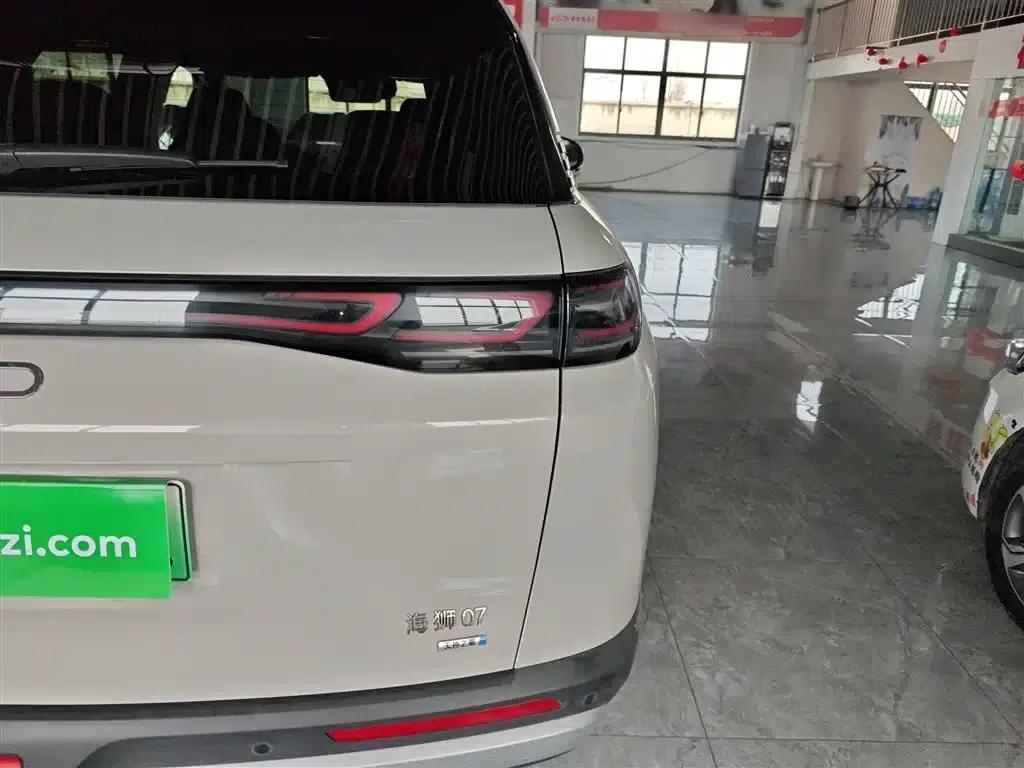 Hiace 07 DM-i 2025 Model 150 Navigator+ Edition — миниатюра 8
