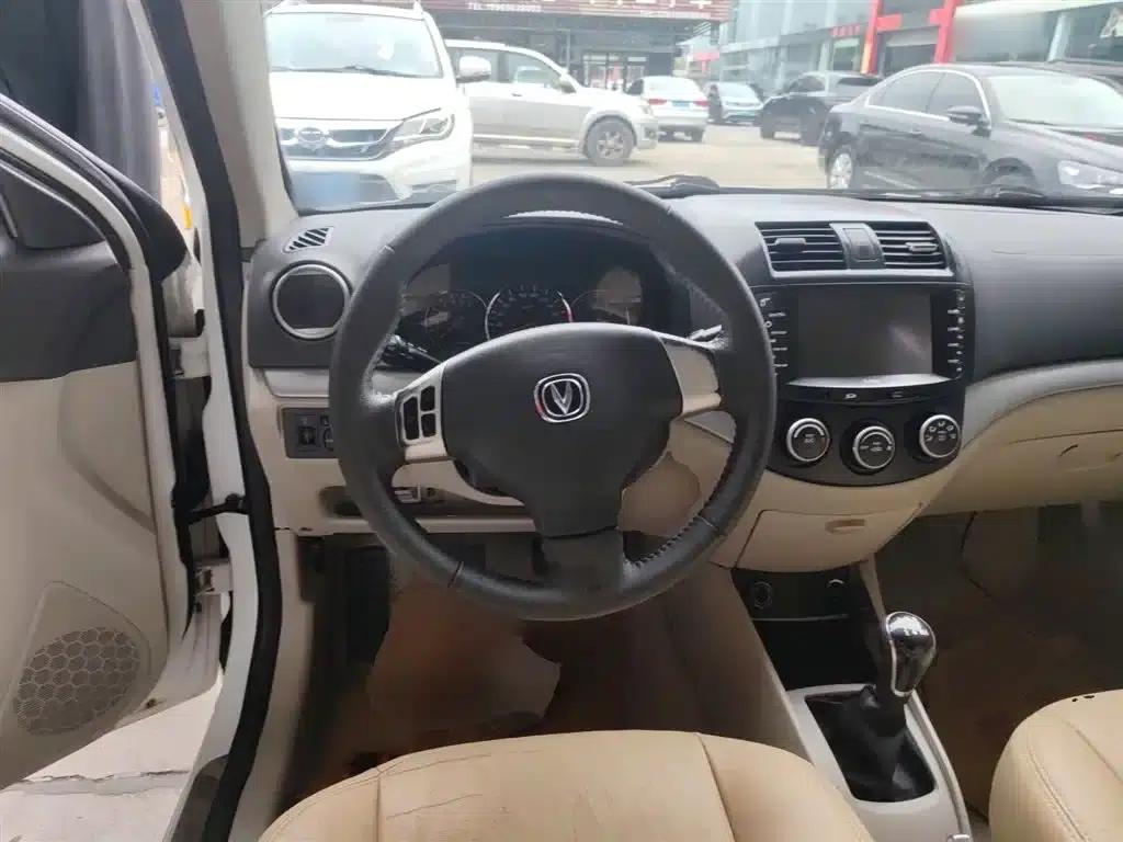 Yuexiang V5 2012 1.5L Manual Sport (National IV Emission Standard) — миниатюра 11