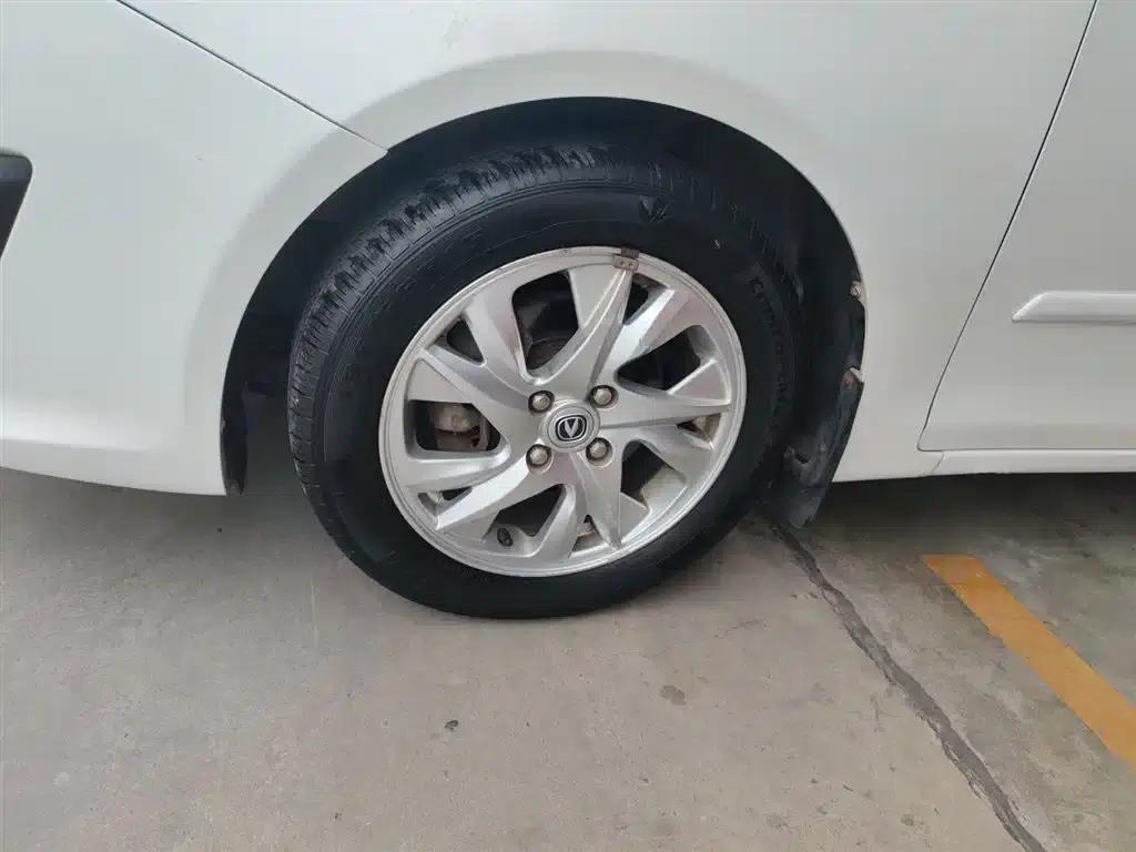Yuexiang V5 2012 1.5L Manual Sport (National IV Emission Standard) — миниатюра 23