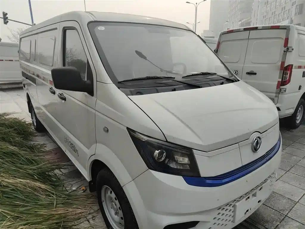 Yufeng EM27 2024 Model EM27L EVE Energy 41.86kWh — миниатюра 4