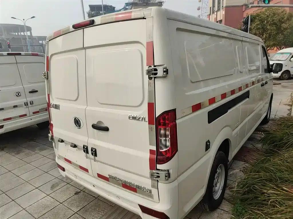 Yufeng EM27 2024 Model EM27L EVE Energy 41.86kWh — миниатюра 7