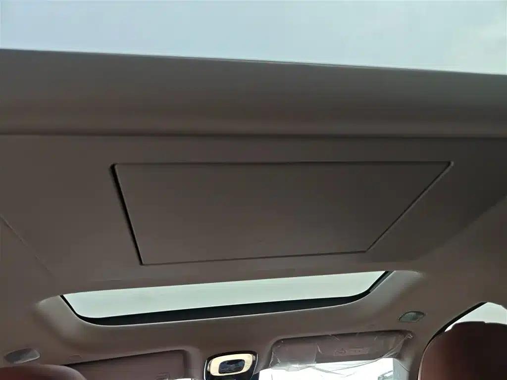 Trumpchi S9 2025 Model, Qiankun Ultra 6-Seater — миниатюра 18