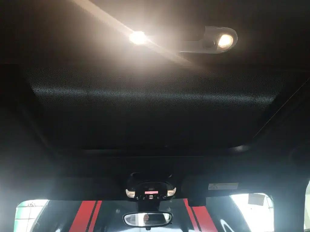 MINI JCW COUNTRYMAN 2018 2.0T JOHN COOPER WORKS A — миниатюра 14
