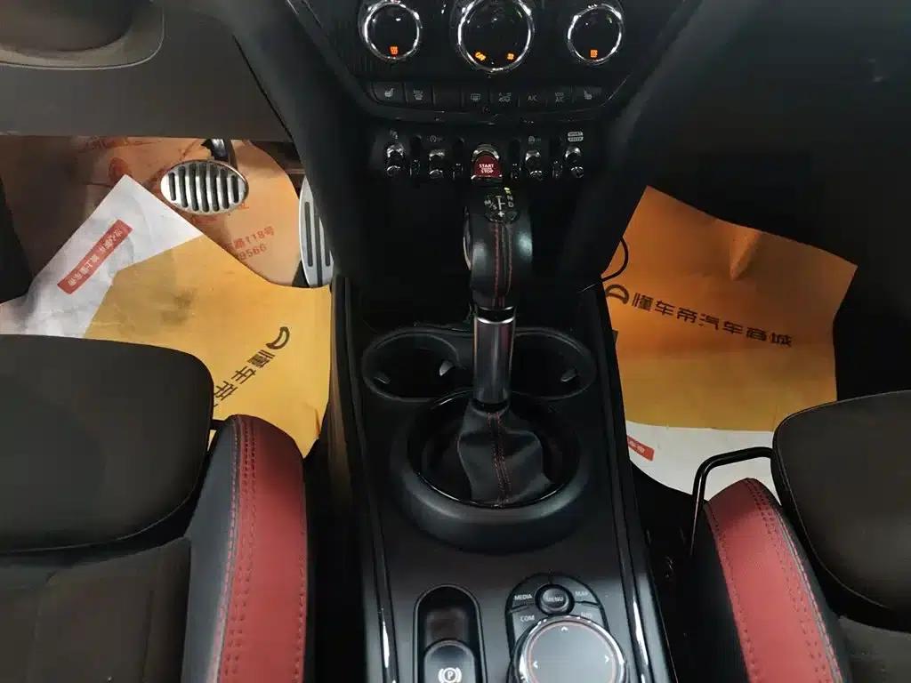 MINI JCW COUNTRYMAN 2018 2.0T JOHN COOPER WORKS A — миниатюра 10