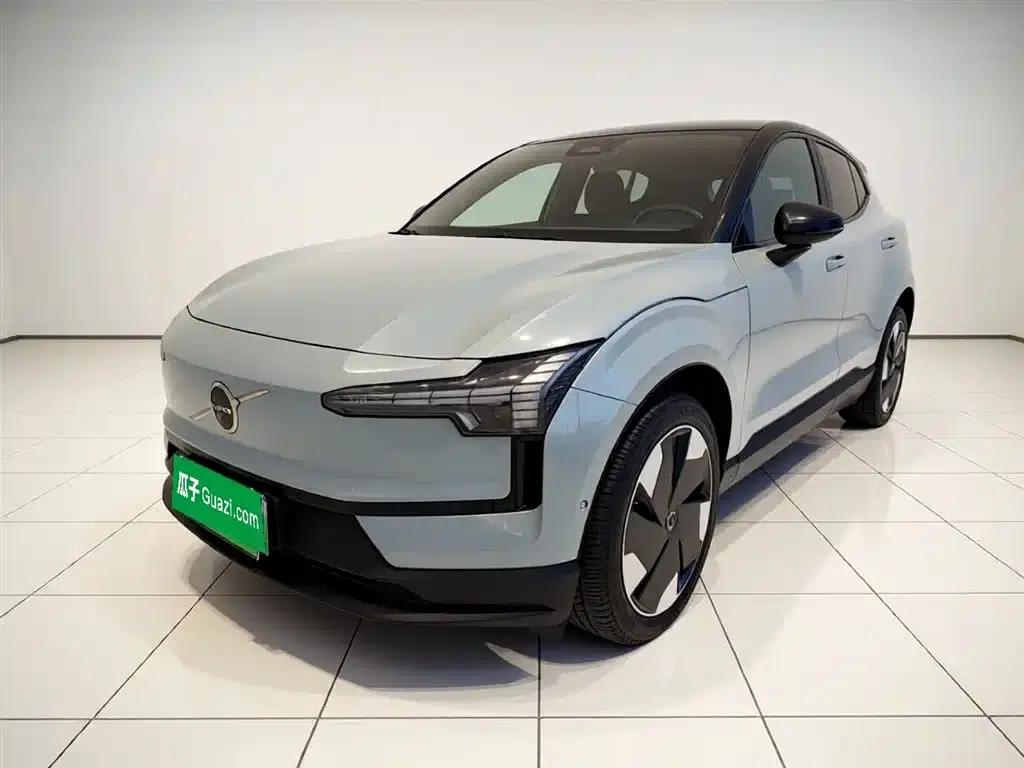 Volvo EX30 2025 Rear-Wheel Drive Long Range Ultra — миниатюра 1