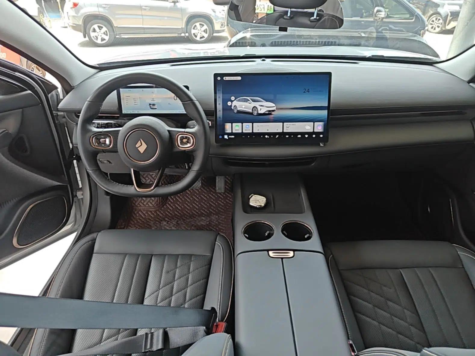 Baojun Enjoy 2025 Plug-in Hybrid 140km Luxury Edition — миниатюра 13