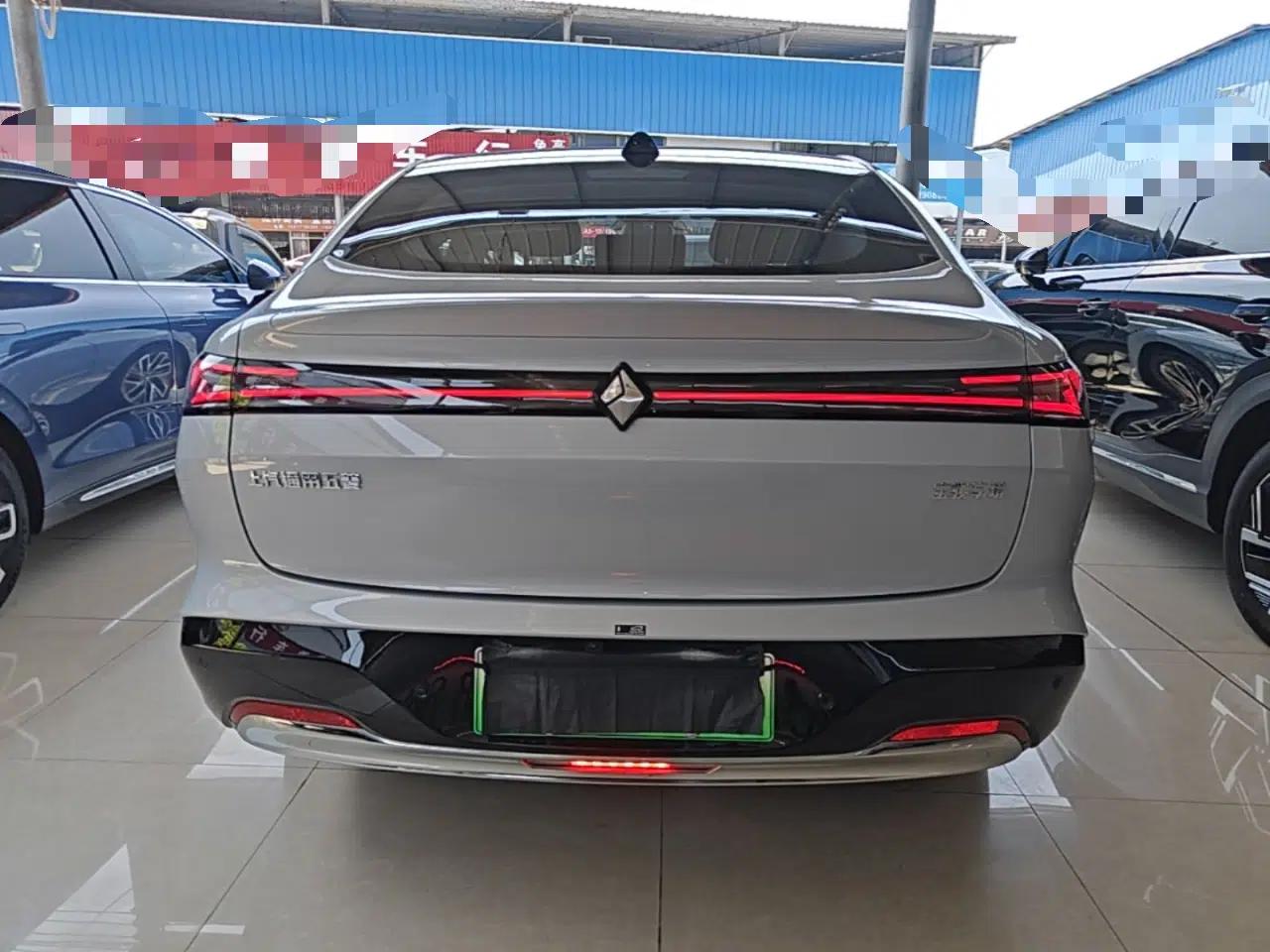 Baojun Enjoy 2025 Plug-in Hybrid 140km Luxury Edition — миниатюра 5