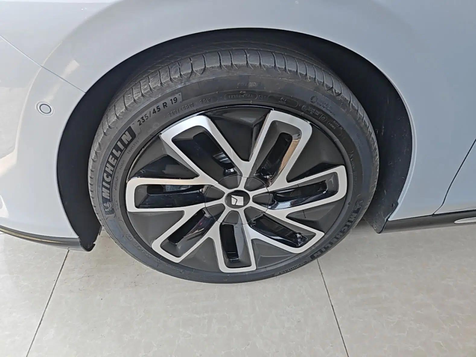 Baojun Enjoy 2025 Plug-in Hybrid 140km Luxury Edition — миниатюра 8