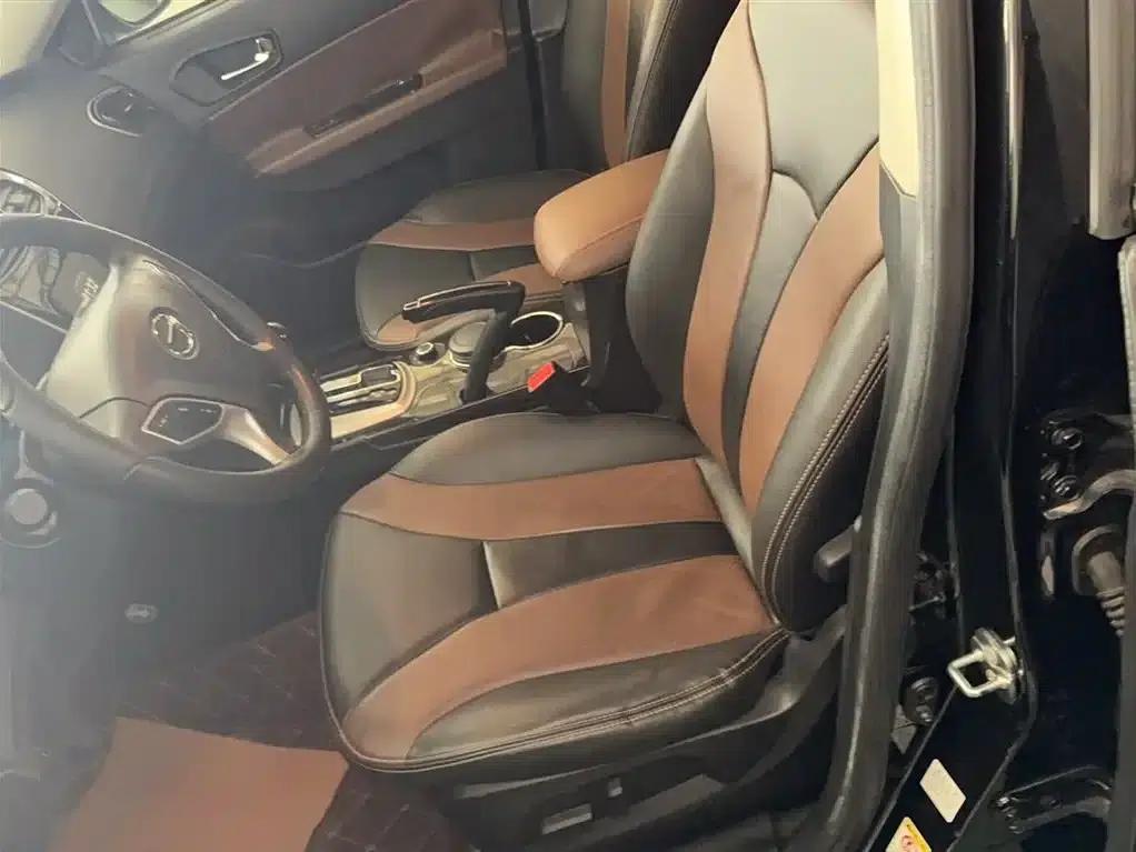 Trumpchi GS5 Super 2015 1.8T Automatic 4WD Elite Edition — миниатюра 13