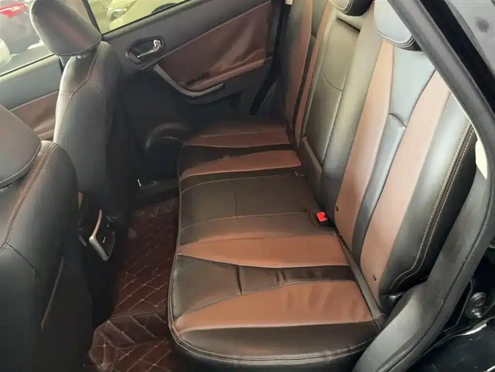 Trumpchi GS5 Super 2015 1.8T Automatic 4WD Elite Edition — миниатюра 17