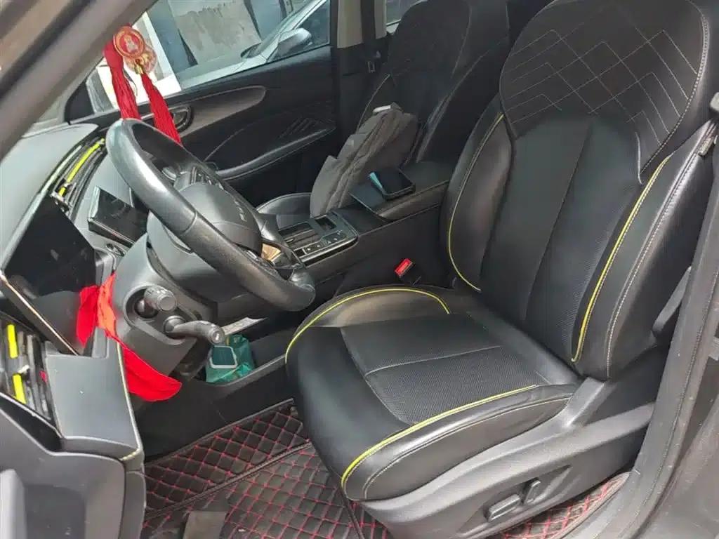 Roewe RX5 2021 PLUS 330TGI Automatic National Trend Smart Edition — миниатюра 15